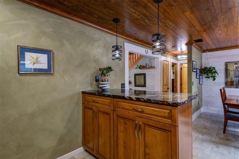 House in Sarasota, Florida 3 bedrooms, 181.62 sq.m. № 2214242 - photo 24