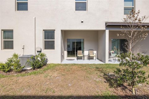 Снять в аренду таунхаус в Нью-Порт-Ричи, Флорида 3 комнаты, 215.44м2, № 1219624 - фото 10