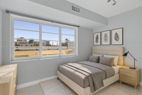 Condo in Miami Beach, Florida, 2 bedrooms  № 1923498 - photo 14