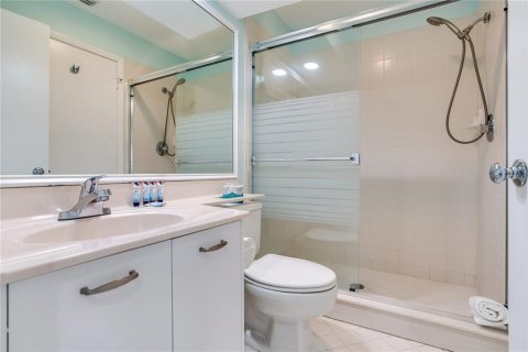 Condominio en venta en Saint Petersburg, Florida, 2 dormitorios, 99.41 m2 № 1687070 - foto 17