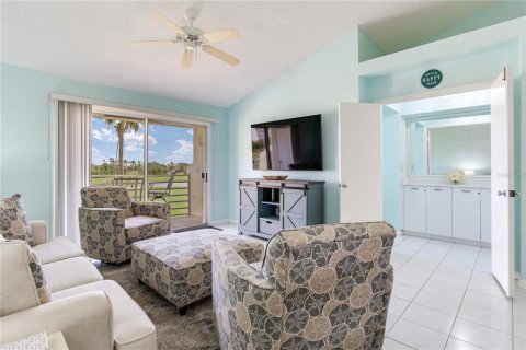 Condominio en venta en Saint Petersburg, Florida, 2 dormitorios, 99.41 m2 № 1687070 - foto 24