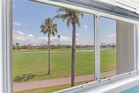 Condominio en venta en Saint Petersburg, Florida, 2 dormitorios, 99.41 m2 № 1687070 - foto 27