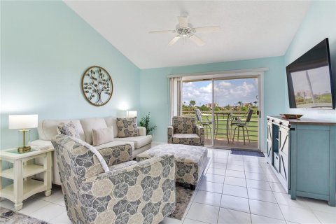 Condominio en venta en Saint Petersburg, Florida, 2 dormitorios, 99.41 m2 № 1687070 - foto 19
