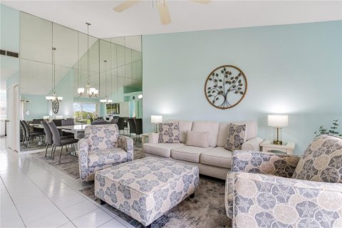 Condominio en venta en Saint Petersburg, Florida, 2 dormitorios, 99.41 m2 № 1687070 - foto 22