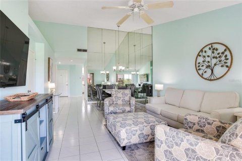 Condominio en venta en Saint Petersburg, Florida, 2 dormitorios, 99.41 m2 № 1687070 - foto 23