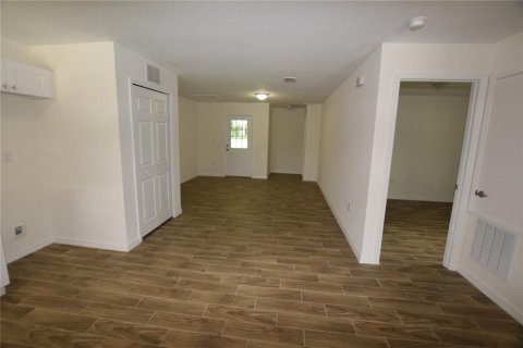 Appartement à louer à Winter Haven, Floride: 3 chambres, 96.62 m2 № 2306809 - photo 6