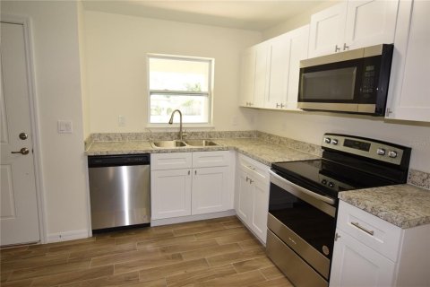 Appartement à louer à Winter Haven, Floride: 3 chambres, 96.62 m2 № 2306809 - photo 5