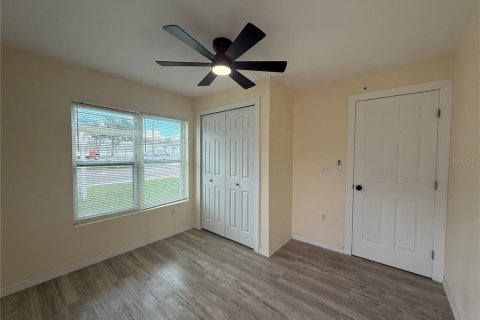 Apartment in Saint Petersburg, Florida 1 bedroom, 41.81 sq.m. № 2394223 - photo 7