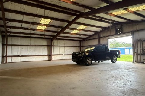Propiedad comercial en alquiler en Bushnell, Florida, 92.9 m2 № 1821218 - foto 9
