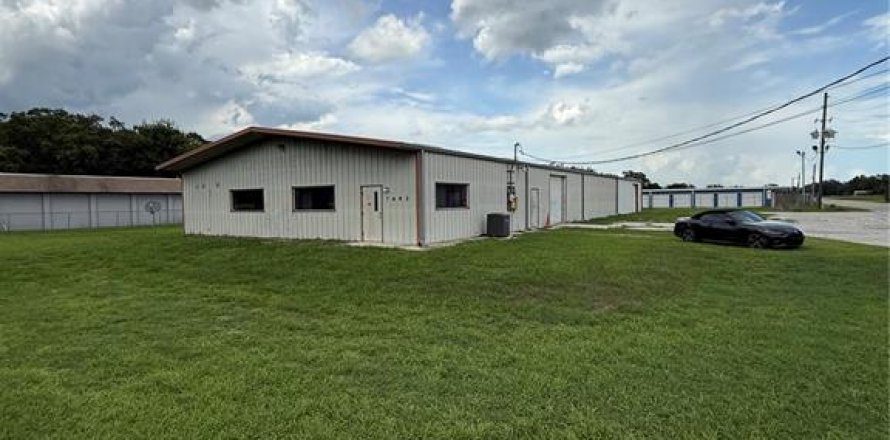 Propiedad comercial en Bushnell, Florida 92.9 m2 № 1821218