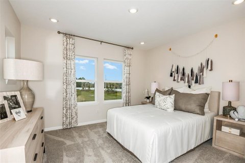 House in Apollo Beach, Florida 4 bedrooms, 283.63 sq.m. № 2113253 - photo 27