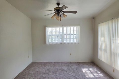 House in Bartow, Florida 3 bedrooms, 107.02 sq.m. № 2106531 - photo 2