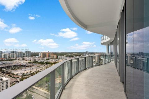 Copropriété à vendre à Sunny Isles Beach, Floride: 3 chambres, 310.29 m2 № 2075015 - photo 17