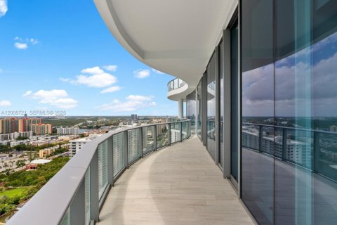 Copropriété à vendre à Sunny Isles Beach, Floride: 3 chambres, 310.29 m2 № 2075015 - photo 30
