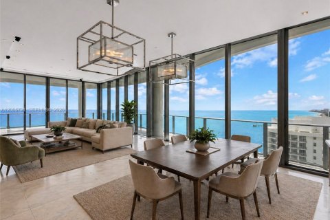 Copropriété à vendre à Sunny Isles Beach, Floride: 3 chambres, 310.29 m2 № 2075015 - photo 4