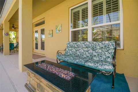 House in Tampa, Florida 4 bedrooms, 295.8 sq.m. № 1690191 - photo 9