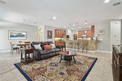 House in Tampa, Florida 4 bedrooms, 295.8 sq.m. № 1690191 - photo 20
