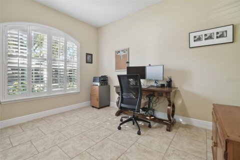 House in Tampa, Florida 4 bedrooms, 295.8 sq.m. № 1690191 - photo 11