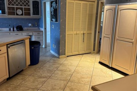 Casa en alquiler en Apopka, Florida, 4 dormitorios, 372.45 m2 № 1919175 - foto 23