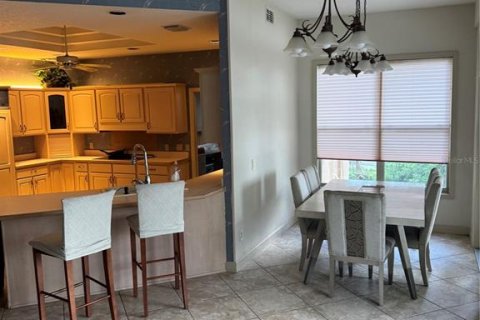 Casa en alquiler en Apopka, Florida, 4 dormitorios, 372.45 m2 № 1919175 - foto 16