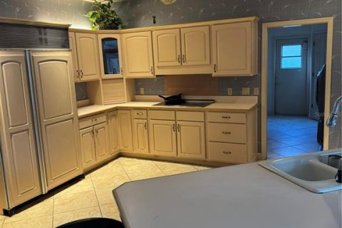 Casa en alquiler en Apopka, Florida, 4 dormitorios, 372.45 m2 № 1919175 - foto 20