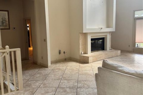 Casa en alquiler en Apopka, Florida, 4 dormitorios, 372.45 m2 № 1919175 - foto 14