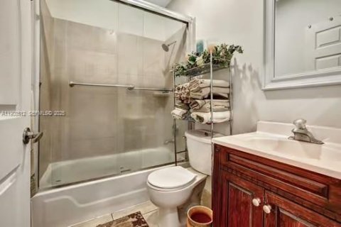 Купить таунхаус в Уэстон, Флорида 3 спальни, 127м2, № 1966741 - фото 16