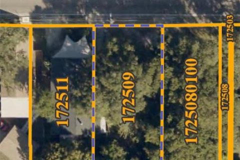 Villa ou maison à vendre à Tampa, Floride: 2 chambres, 70.23 m2 № 2226243 - photo 21