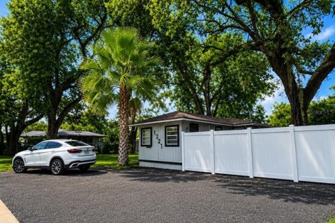 Villa ou maison à vendre à Tampa, Floride: 2 chambres, 70.23 m2 № 2226243 - photo 24