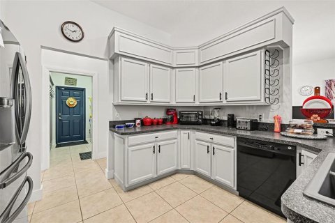 Villa ou maison à vendre à Lecanto, Floride: 3 chambres, 171.31 m2 № 2398288 - photo 8