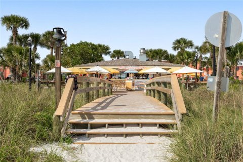 Casa en alquiler en Saint Pete Beach, Florida, 2 dormitorios, 80.45 m2 № 2103061 - foto 26