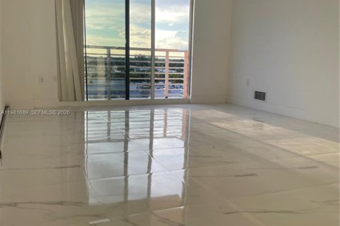 Condominio en alquiler en Aventura, Florida, 1 dormitorio, 70.05 m2 № 2049183 - foto 7