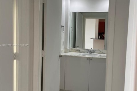 Condominio en alquiler en Aventura, Florida, 1 dormitorio, 70.05 m2 № 2049183 - foto 14