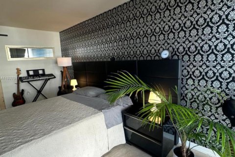 Снять в аренду кондоминиум в Майами, Флорида 3 спальни, 113.15м2, № 1985953 - фото 5