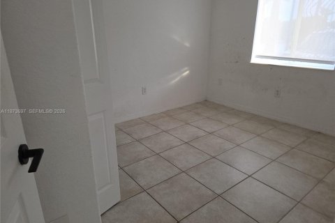 Copropriété à vendre à Doral, Floride: 3 chambres, 119.84 m2 № 2033963 - photo 4