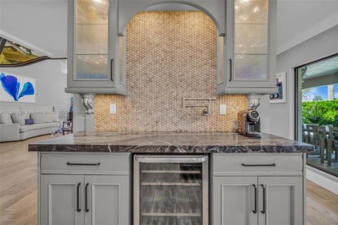 Купить виллу или дом в Холливуд, Флорида 6 спален, 617.89м2, № 1977101 - фото 16