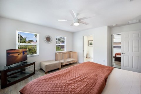 House in Bradenton, Florida 4 bedrooms, 205.13 sq.m. № 2167067 - photo 27