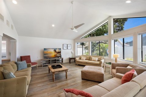 House in Bradenton, Florida 4 bedrooms, 205.13 sq.m. № 2167067 - photo 19