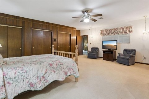 Casa en venta en Belleview, Florida, 3 dormitorios, 238.39 m2 № 2318678 - foto 16