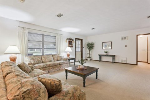 Casa en venta en Belleview, Florida, 3 dormitorios, 238.39 m2 № 2318678 - foto 11