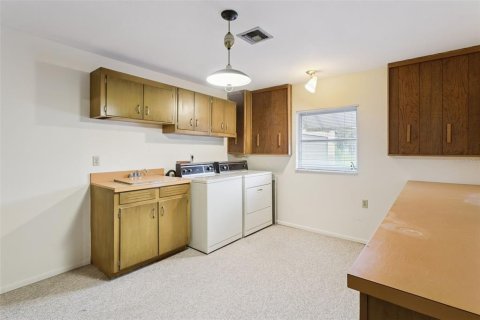 Casa en venta en Belleview, Florida, 3 dormitorios, 238.39 m2 № 2318678 - foto 30