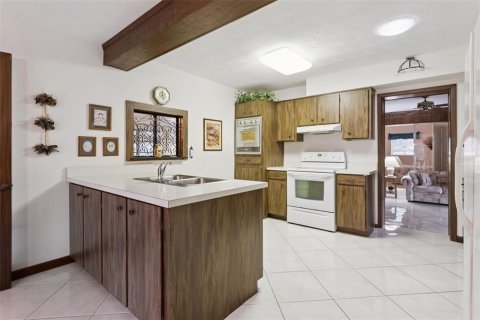 Casa en venta en Belleview, Florida, 3 dormitorios, 238.39 m2 № 2318678 - foto 24