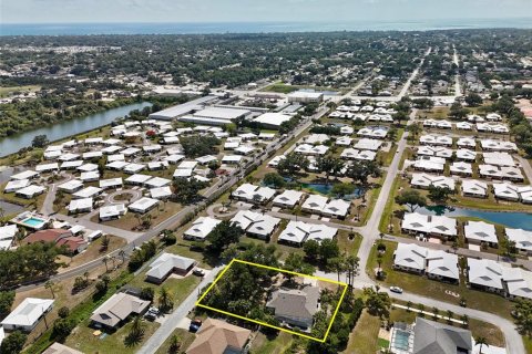 Casa en venta en Venice, Florida, 3 dormitorios, 190.36 m2 № 2151826 - foto 3