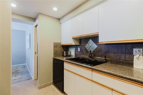 Condominio en venta en Dunedin, Florida, 2 dormitorios, 113.34 m2 № 2239901 - foto 5