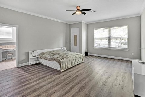 Купить таунхаус в Тарпон-Спрингс, Флорида 6 комнат, 211.35м2, № 2203773 - фото 8