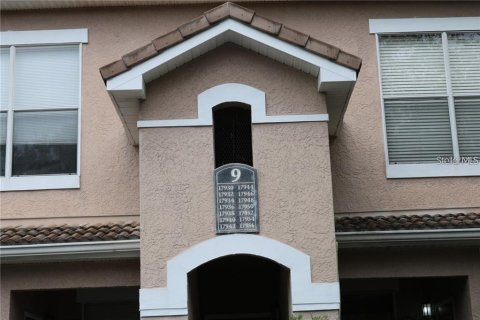 Copropriété à louer à Tampa, Floride: 2 chambres, 91.32 m2 № 2415192 - photo 2