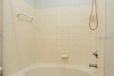 Copropriété à louer à Tampa, Floride: 2 chambres, 91.32 m2 № 2415192 - photo 16