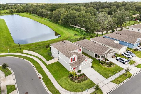 House in Kissimmee, Florida 5 bedrooms, 221.85 sq.m. № 1879442 - photo 4