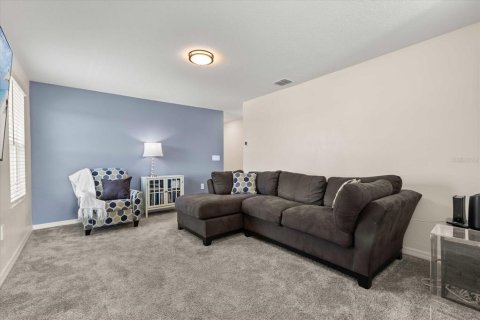 House in Kissimmee, Florida 5 bedrooms, 221.85 sq.m. № 1879442 - photo 26