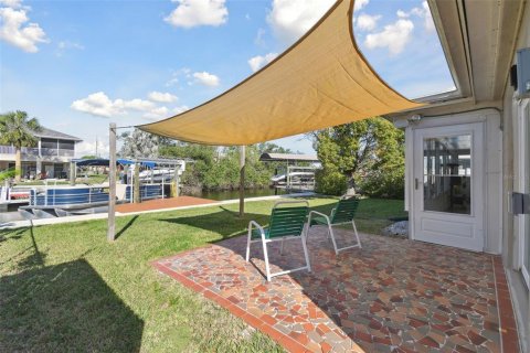 House in Hudson, Florida 2 bedrooms, 105.54 sq.m. № 1771583 - photo 28